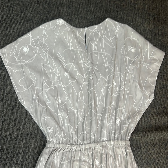 Oak + Fort Beige/Tan Midi Dress Lined Floral Pattern sz S - Picture 12 of 13